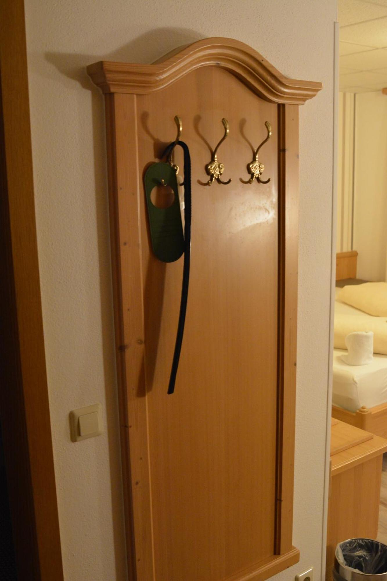 Hotel-Gasthof Zur Rose Weissenhorn Ruang foto